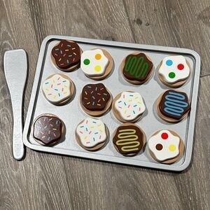 Melissa & Doug Colorful Cookie Baking Set